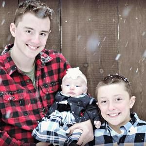 Meet your Posher, Monaca